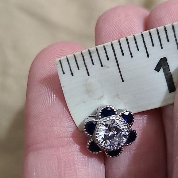 Tanzanite sterling silver earrings studs flowers CZ sparkly Tested estate - Picture 15 of 15